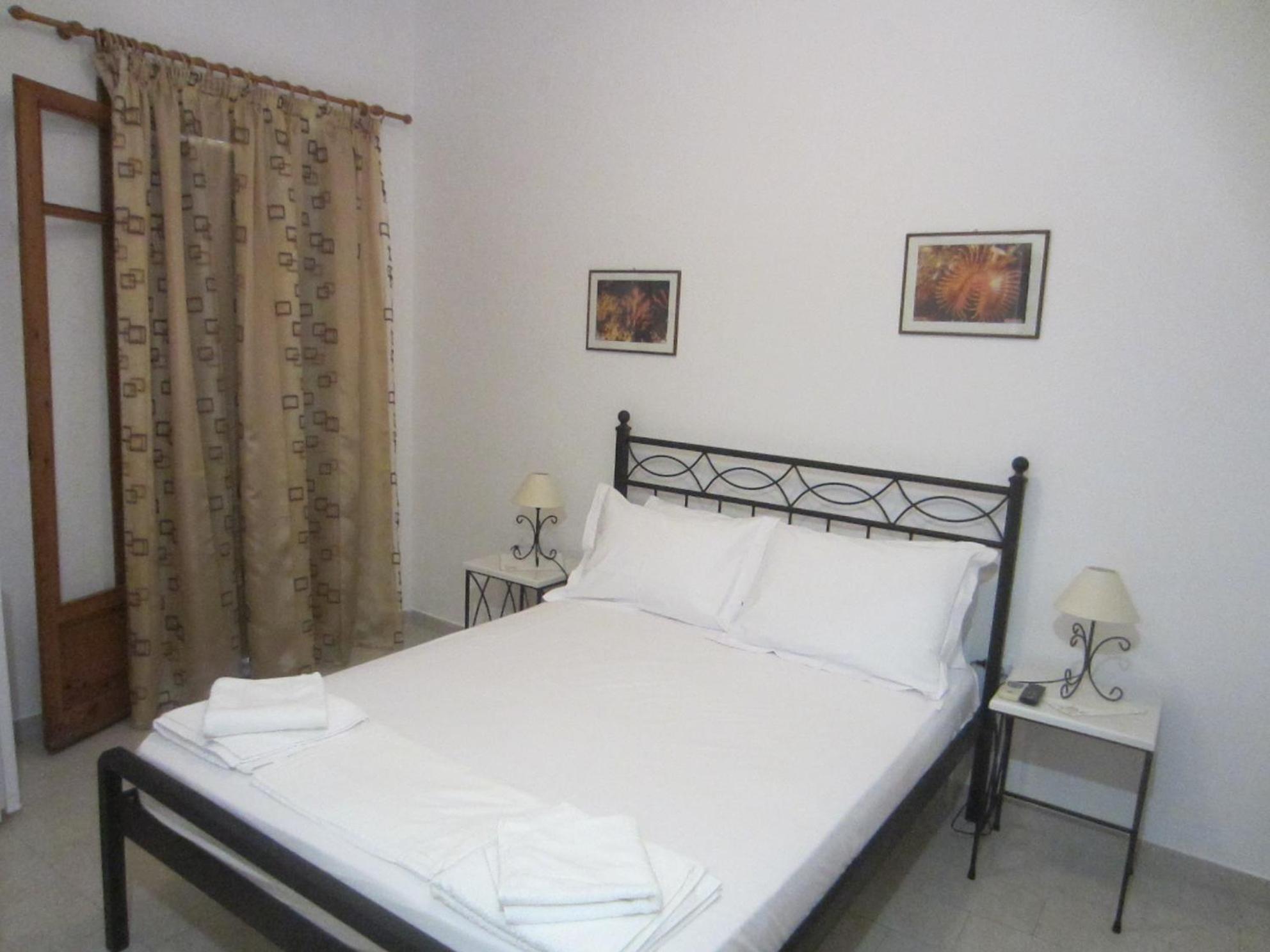 Katerina Apartments Triovasálos Dış mekan fotoğraf