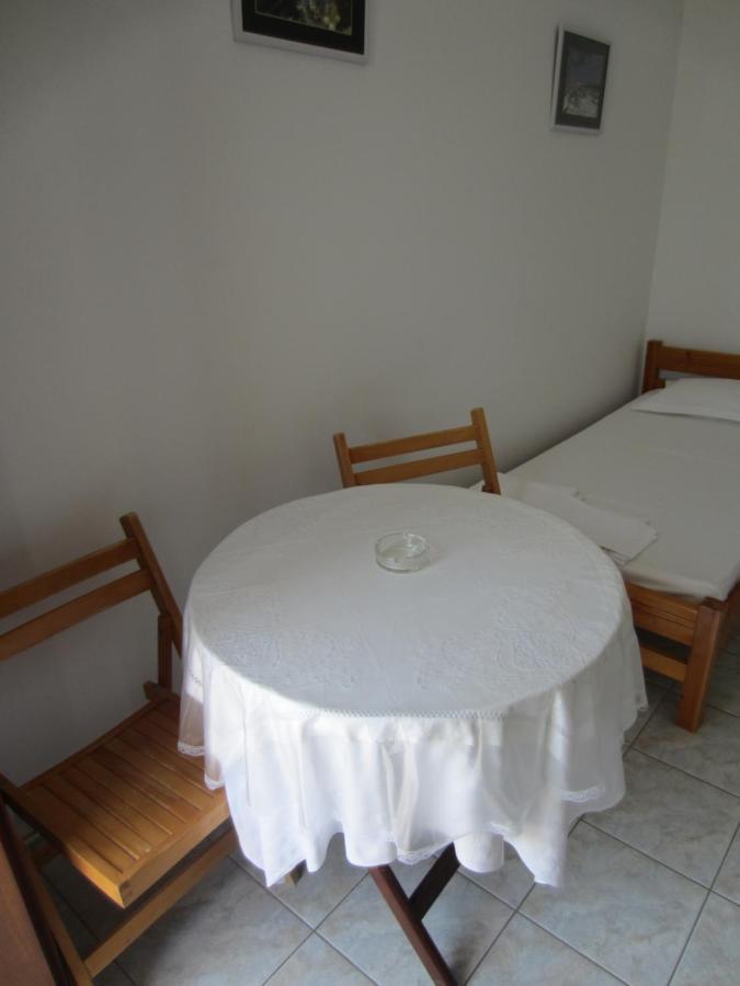 Katerina Apartments Triovasálos Dış mekan fotoğraf