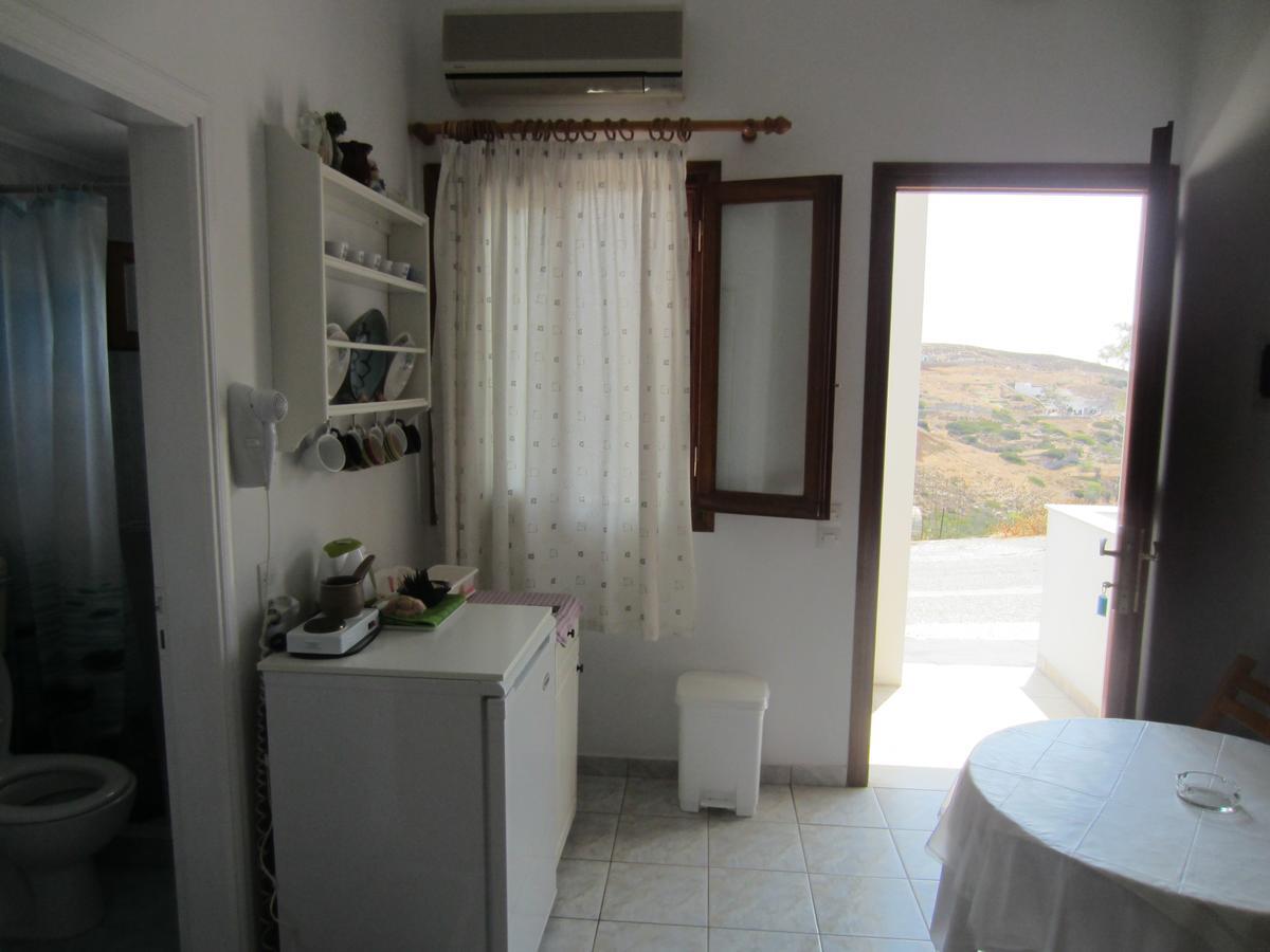 Katerina Apartments Triovasálos Dış mekan fotoğraf